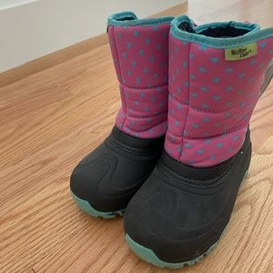 Western Chief snow boots